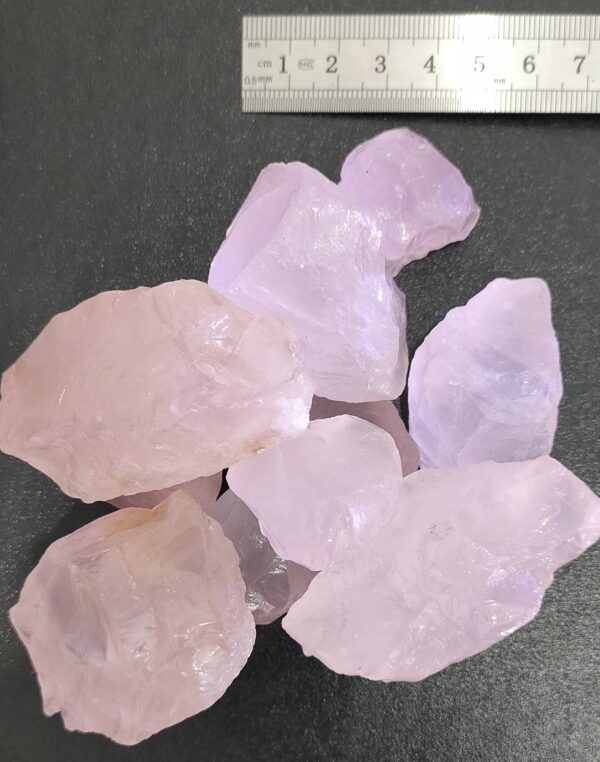 Rough rose quartz 1$ per gram